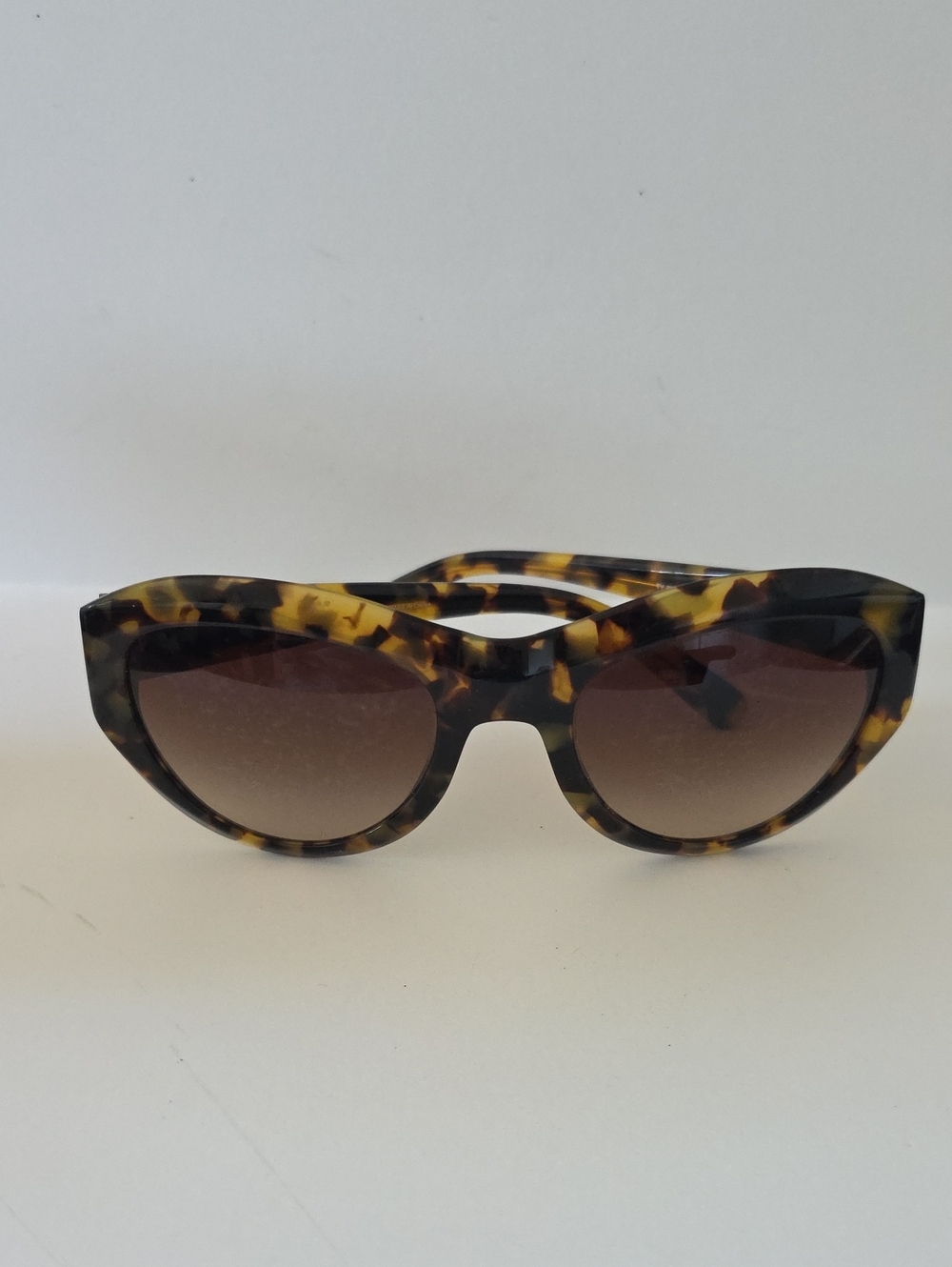 Tory Burch Tortoiseshell Sunglasses Scratches
